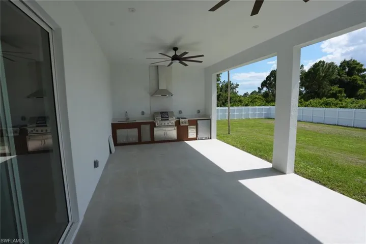 1502 Sara Ave S, Lehigh Acres, Florida 33976