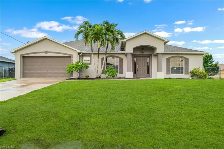 1305 Sw 22nd Pl, Cape Coral, Florida 33991