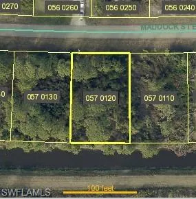 1038 Maddock St E, Lehigh Acres, Florida 33974