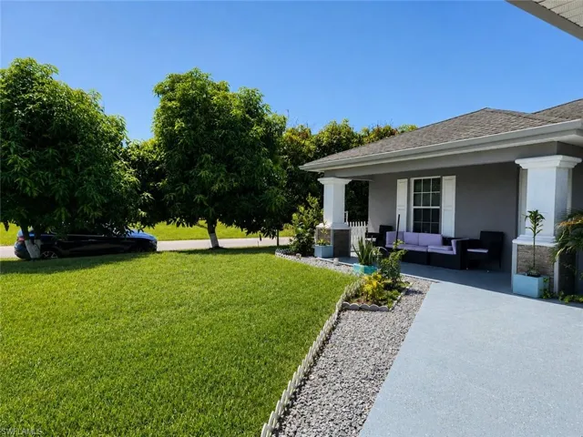 3201 6th St W, Lehigh Acres, Florida 33971