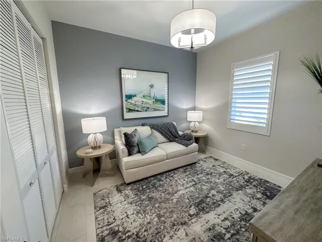 232  Indies E DR, Naples, FL 34114