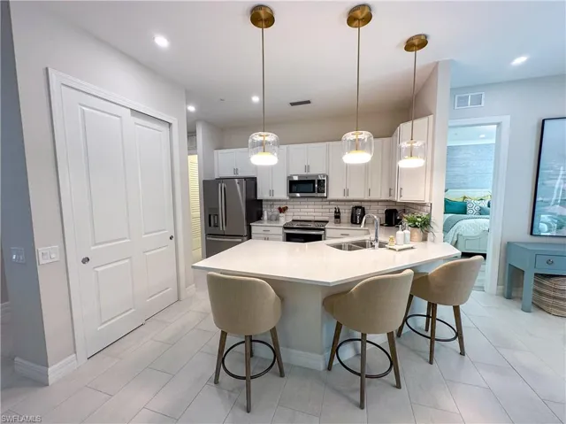 232  Indies E DR, Naples, FL 34114