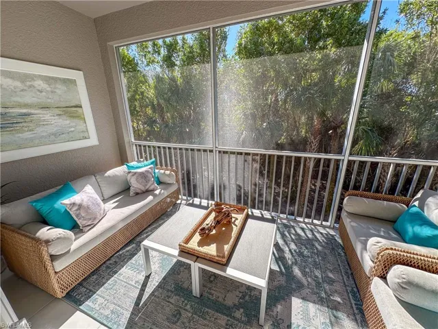 232  Indies E DR, Naples, FL 34114