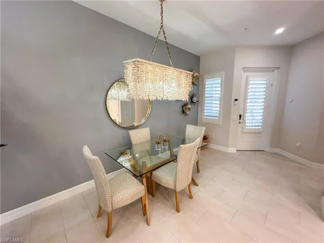 232  Indies E DR, Naples, FL 34114