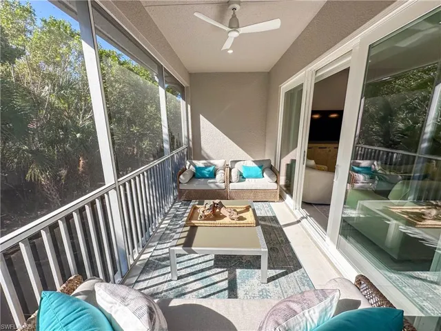 232  Indies E DR, Naples, FL 34114