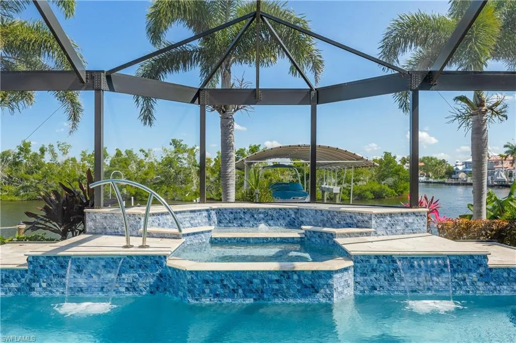 2849 47th TER, Cape Coral, FL 33914,224067788