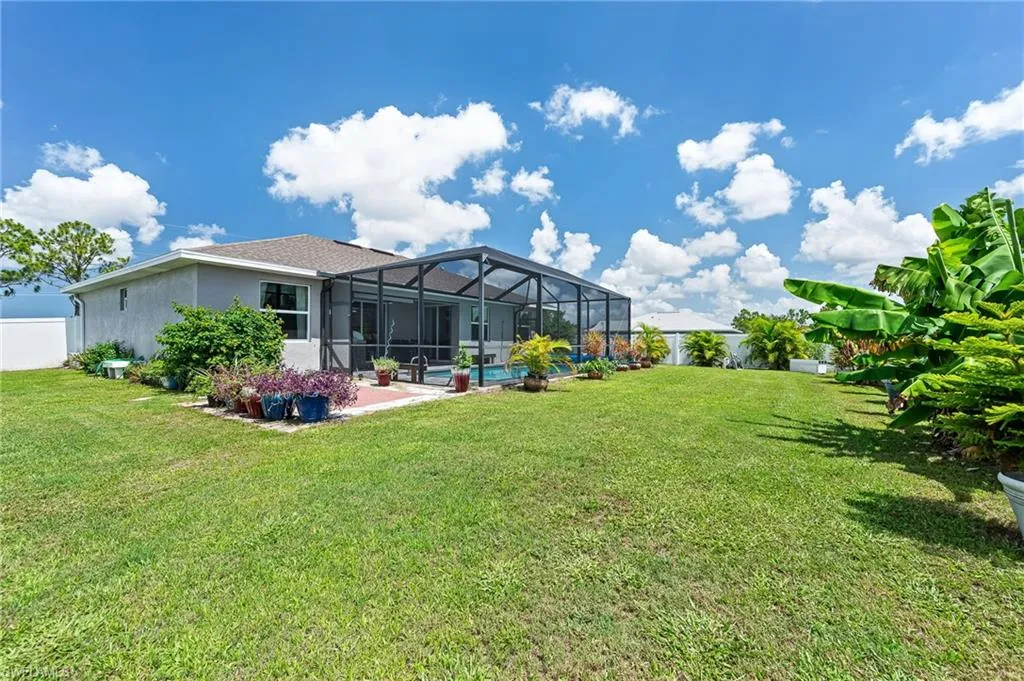 2909 24th AVE, Cape Coral, FL 33993,225061583