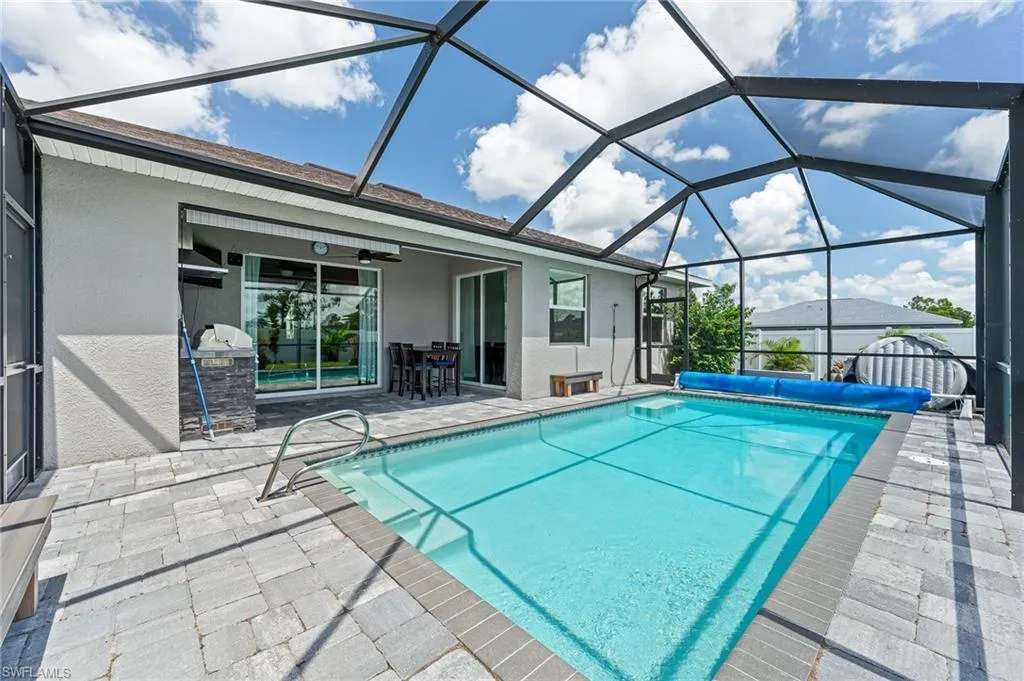 2909 24th AVE, Cape Coral, FL 33993,225061583