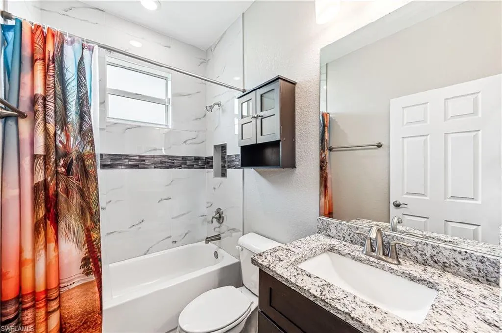 2909 24th AVE, Cape Coral, FL 33993,225061583