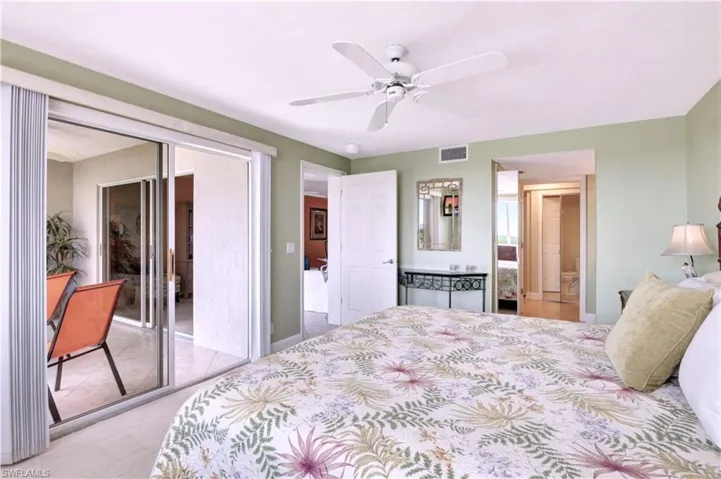 access lanai from master