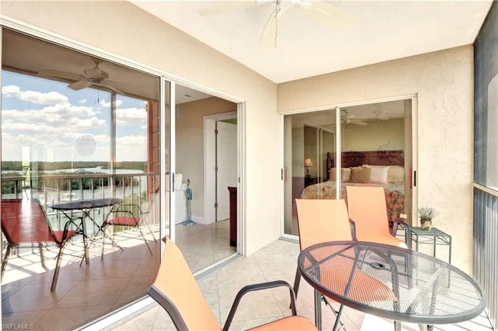 300 Horse Creek Dr # 402, Naples Fl 34110