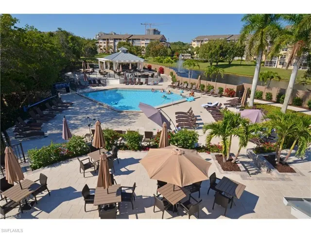 Club Pool