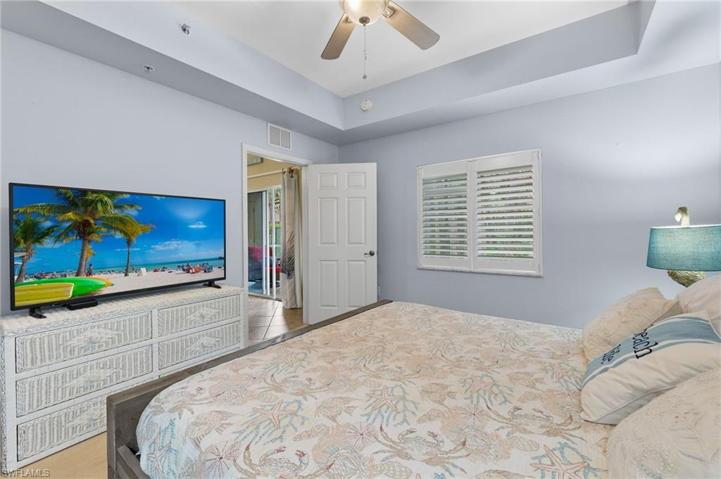 1113 Winding Pines CIR # 104, CAPE CORAL FL 33909