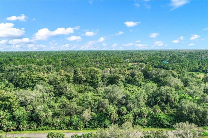 2115 10th AVE NE, NAPLES FL 34120