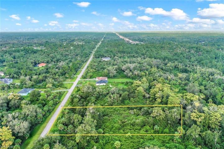 2115 10th AVE NE, NAPLES FL 34120