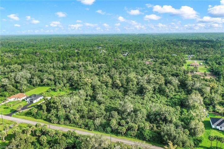 2115 10th AVE NE, NAPLES FL 34120