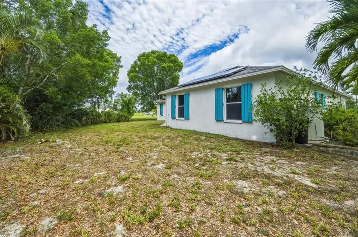 2038 Nw 3rd Ter, Cape Coral, Florida 33993