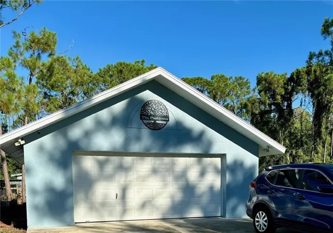 24376  Cock Robin  LN, Bonita Springs, FL 34135