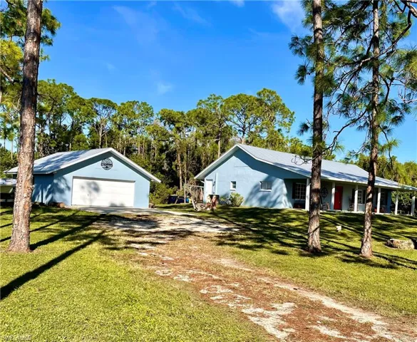 24376  Cock Robin  LN, Bonita Springs, FL 34135