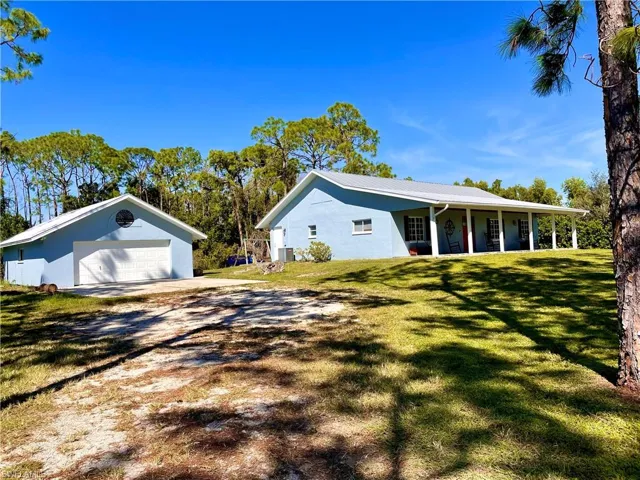 24376  Cock Robin  LN, Bonita Springs, FL 34135