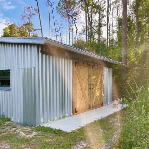 24376  Cock Robin  LN, Bonita Springs, FL 34135