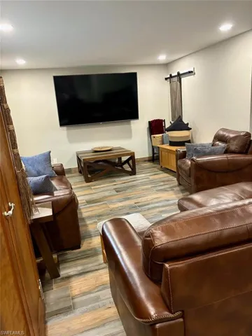 24376  Cock Robin  LN, Bonita Springs, FL 34135
