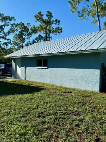 24376  Cock Robin  LN, Bonita Springs, FL 34135