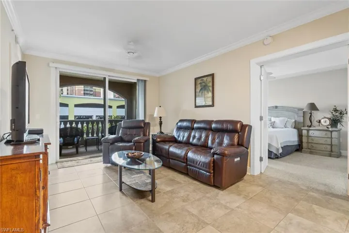 2825 Palm Beach Blvd 203, Fort Myers, Florida 33916