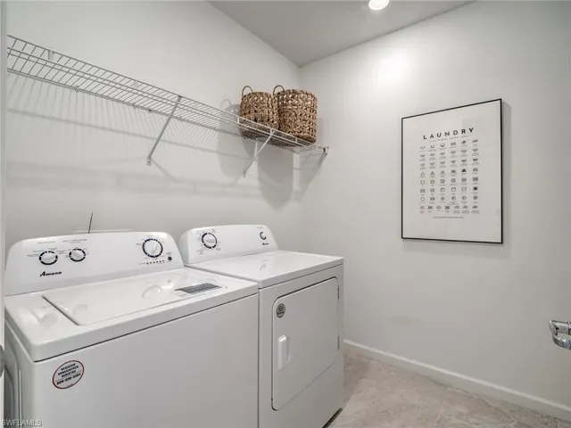 Interior photos are of a staged model home. Illustration purposes only. Options may vary.
