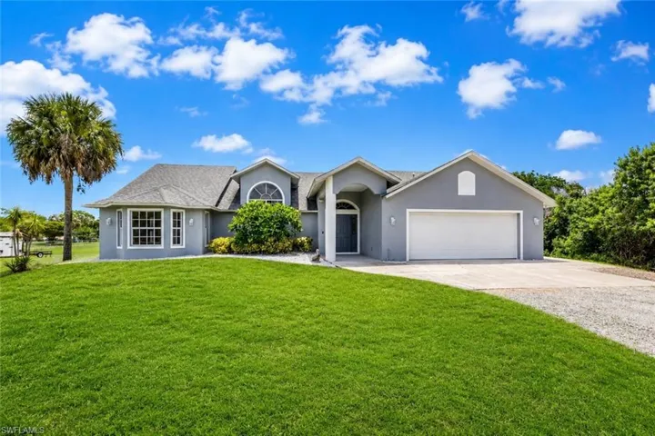 1330 11th St Sw, Naples, Florida 34117