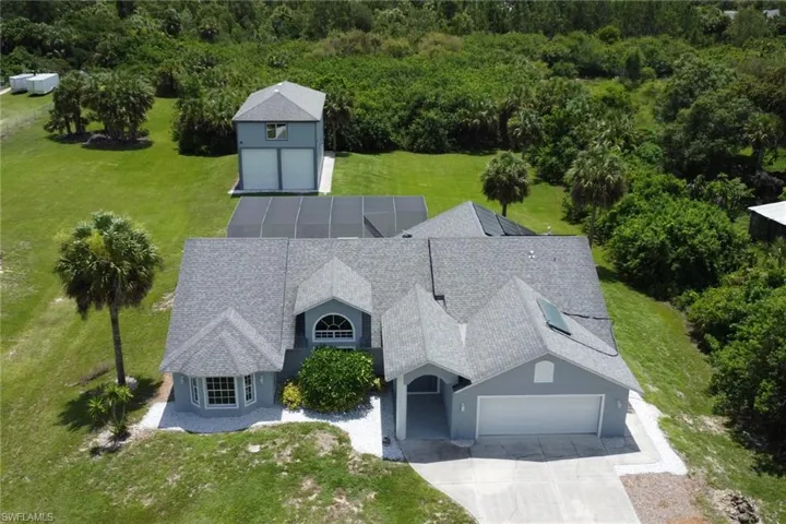 1330 11th St Sw, Naples, Florida 34117