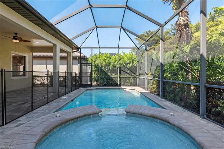14351  Tuscany Pointe  TRL, Naples, FL 34120