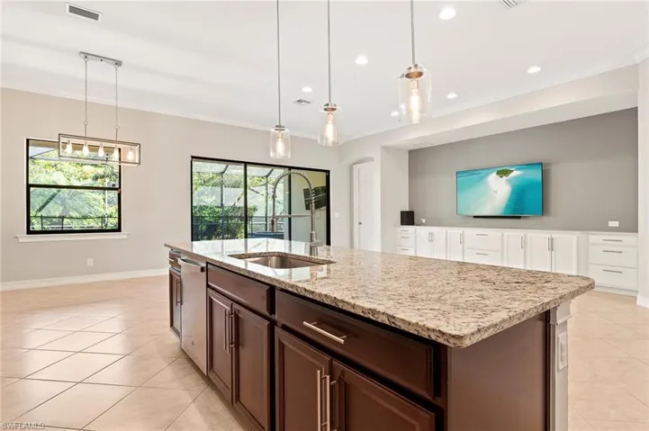 14351  Tuscany Pointe  TRL, Naples, FL 34120