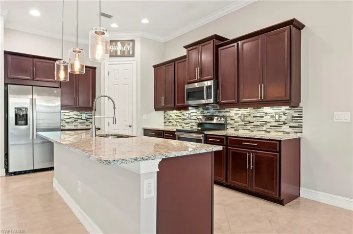 14351  Tuscany Pointe  TRL, Naples, FL 34120