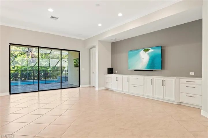 14351  Tuscany Pointe  TRL, Naples, FL 34120