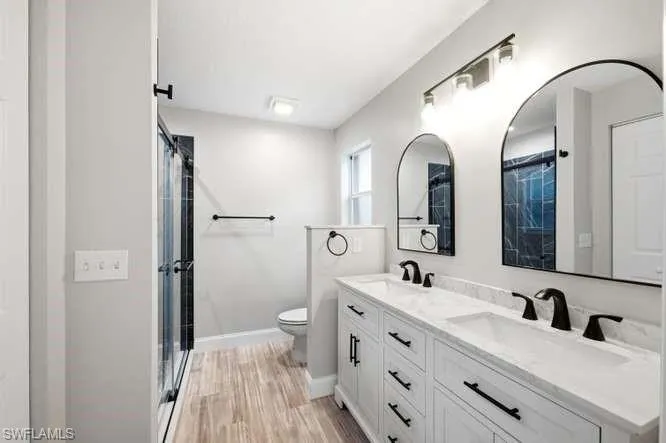1660 Royal Cir 101, Naples, Florida 34112