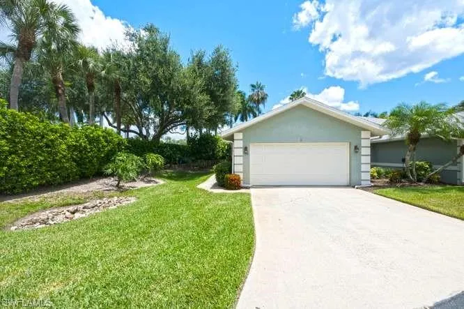 1660 Royal Cir 101, Naples, Florida 34112