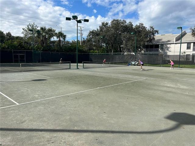 2 clay tennis courts