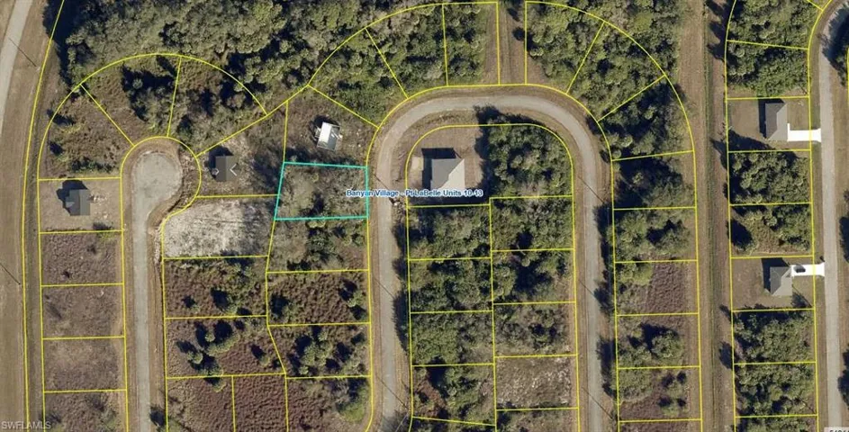 324  Phoenix  TER, Labelle, FL 33935