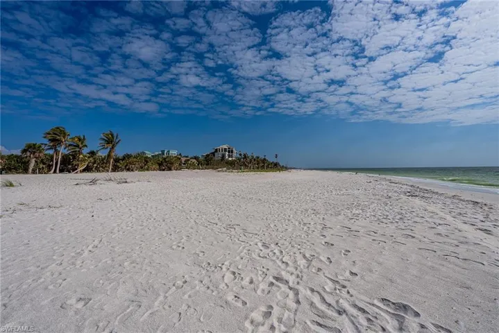 Beach Duplex is on Gulf Front