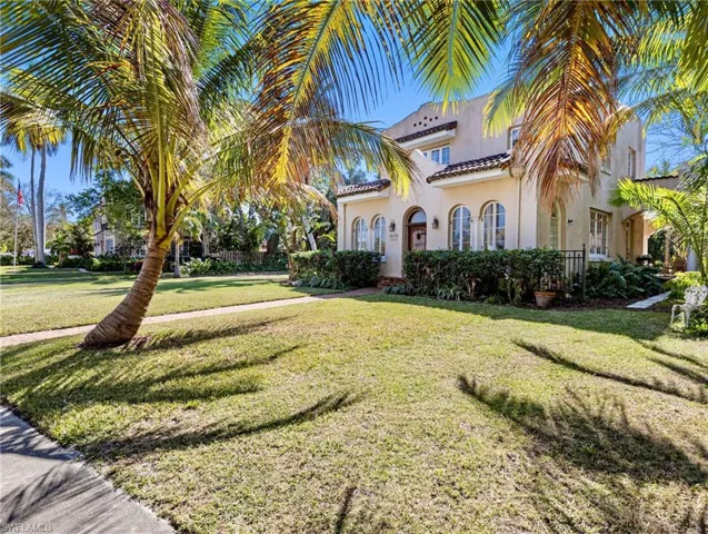 1324  Rio Vista  AVE, Fort Myers, FL 33901