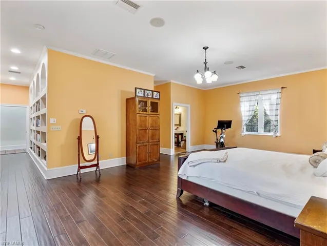 1324  Rio Vista  AVE, Fort Myers, FL 33901