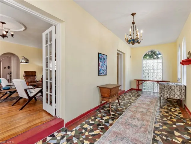 1324  Rio Vista  AVE, Fort Myers, FL 33901