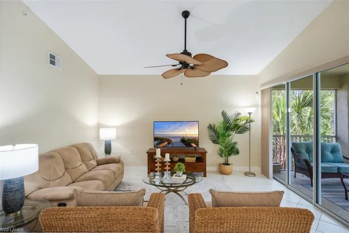 1878  Tarpon Bay S DR, Naples, FL 34119