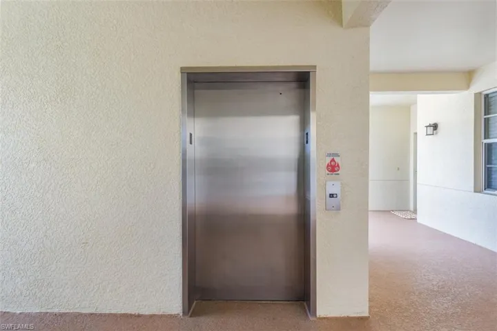 1878  Tarpon Bay S DR, Naples, FL 34119