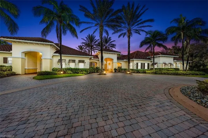 1878  Tarpon Bay S DR, Naples, FL 34119