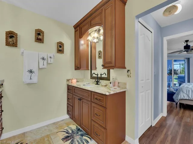 4304 Ne 23rd Pl, Cape Coral Fl 33909
