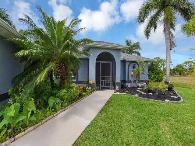 4304 Ne 23rd Pl, Cape Coral Fl 33909