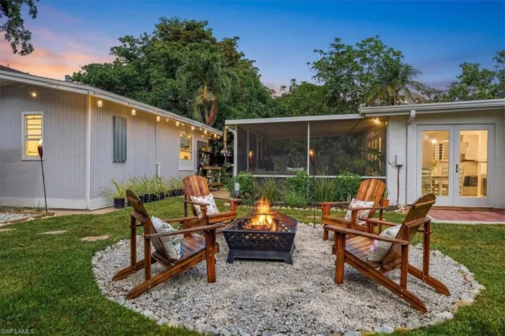 3880 Estey Ave, Naples, Florida 34104