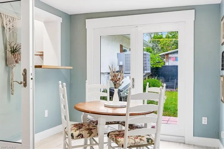 3880 Estey Ave, Naples, Florida 34104